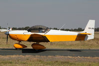 VH-JNL @ YECH - YECH AAAA National fly in 2011