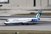 N608AT @ KFLL - Boeing 717-200