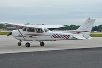 N66068 @ GIF - 2005 Cessna 172S, c/n: 172S9790