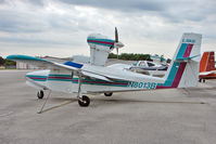 N8013B @ GIF - 1981 Lake LA-4-200, c/n: 1072