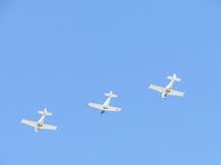 N765EK @ CCB - Leading 3 paqlne formation flight with N8667H and N91689