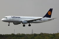D-AIZA @ EDDL - Lufthansa, Name: Trier - by Air-Micha