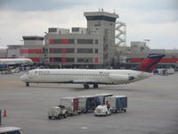 N671MC @ KATL - Atlanta - by Ronald Barker