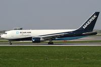 OY-SRK @ VIE - Star Air - by Roman Reiner