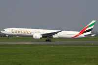 A6-ECJ @ VIE - Emirates - by Joker767