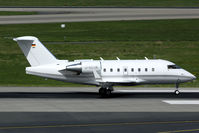 D-AEUK @ EDDL - unmarked. Operated by Challenge Air
