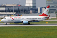 OE-LNS @ VIE - Austrian Airlines