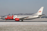 G-CELE @ LOWS - Jet2 737-300