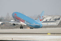 G-THON @ LOWS - Thomson 737-300