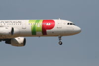 CS-TJE @ EBBR - Arrival of flight TP604 to RWY 02 - by Daniel Vanderauwera