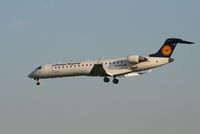 D-ACPR @ EBBR - Flight LH3354 is descending to RWY 25L - by Daniel Vanderauwera