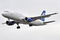 OH-LXI @ EGLL - Finnair