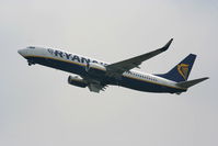 EI-EPH @ EGSS - Ryanair - by Chris Hall