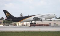 N134UP @ MIA - UPS A300