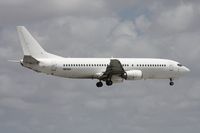 N870AG @ MIA - Sky King 737-400 - by Florida Metal