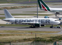 N211FR @ LFBO - Ready for delivery... but without tail c/s scheme :| - by Shunn311