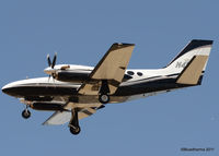 N425JT @ KAPA - On final approach to 17L