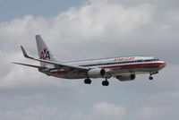 N963AN @ MIA - American 737-800 - by Florida Metal