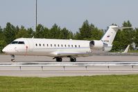 RA-67218 @ LOWW - CRJ