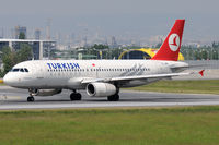 TC-JPE @ VIE - Turkish Airlines