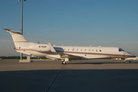 M-YCUP @ LOWW - Embraer 135