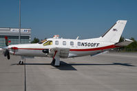 N500FF @ LOWW - TBM700