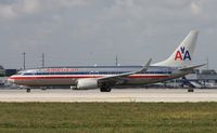N846NN @ MIA - American 737-800 - by Florida Metal