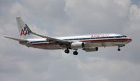 N934AN @ KMIA - American 737-800 - by Florida Metal