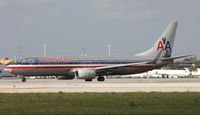N971AN @ MIA - American 737-800 - by Florida Metal