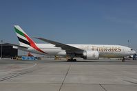 A6-EWI @ LOWW - Emirates Boeing 777-200LR - by Dietmar Schreiber - VAP