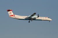 OE-LGC @ EBBR - Flight SN2640 is descending to RWY 02