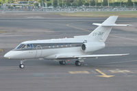 CS-DUF @ EGLL - Turning off runway 27R after arrival - by Robert Kearney