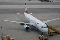 OE-LBU @ LOWW - Austrian Airlines Airbus 320 - by Dietmar Schreiber - VAP