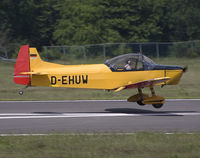 D-EHUW @ EBSP - Smooth landing on rwy 05. Still airborne. - by Philippe Bleus