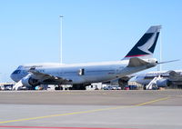 B-HKF @ EHAM - Cathay Pacific - by Chris Hall