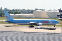 PH-AHQ @ EHAM - ArkeFly - by Chris Hall