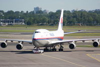 9M-MPK @ EHAM - Malaysia Airlines - by Chris Hall
