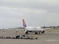 N380HA @ LAX - Taxiing towards runway 24L for take off - by Helicopterfriend