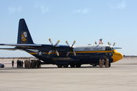 164763 @ KNKX - Fat Albert