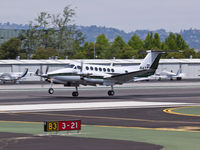 N4YS @ KSMO - N4YS arriving on RWY 21 - by Torsten Hoff