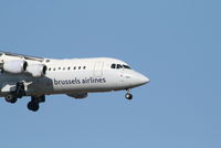 OO-DWD @ EBBR - Arrival of flight SN3120 to RWY 02 - by Daniel Vanderauwera
