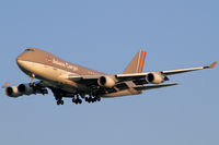HL7604 @ VIE - Asiana Cargo