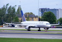 N14121 @ EGCC - United Airlines - by Chris Hall