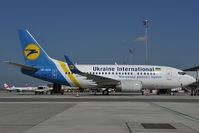 UR-GAS @ LOWW - Ukraine International Boeing 737-500 - by Dietmar Schreiber - VAP