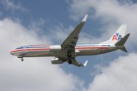 N807NN @ TPA - American 737 - by Florida Metal