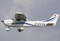 D-EGYM @ EDHI - take-off from Finkenwerder - by ghans