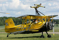 SE-KXR @ ESOW - Wing walker cats ready for action - by Hans Spritt