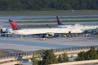 N585NW @ MCO - Delta 757-300 - by Florida Metal