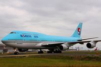 HL7460 @ LFPG - .....