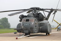 164864 @ KDVN - At the Quad Cities Air Show.  Based in Norfolk, VA